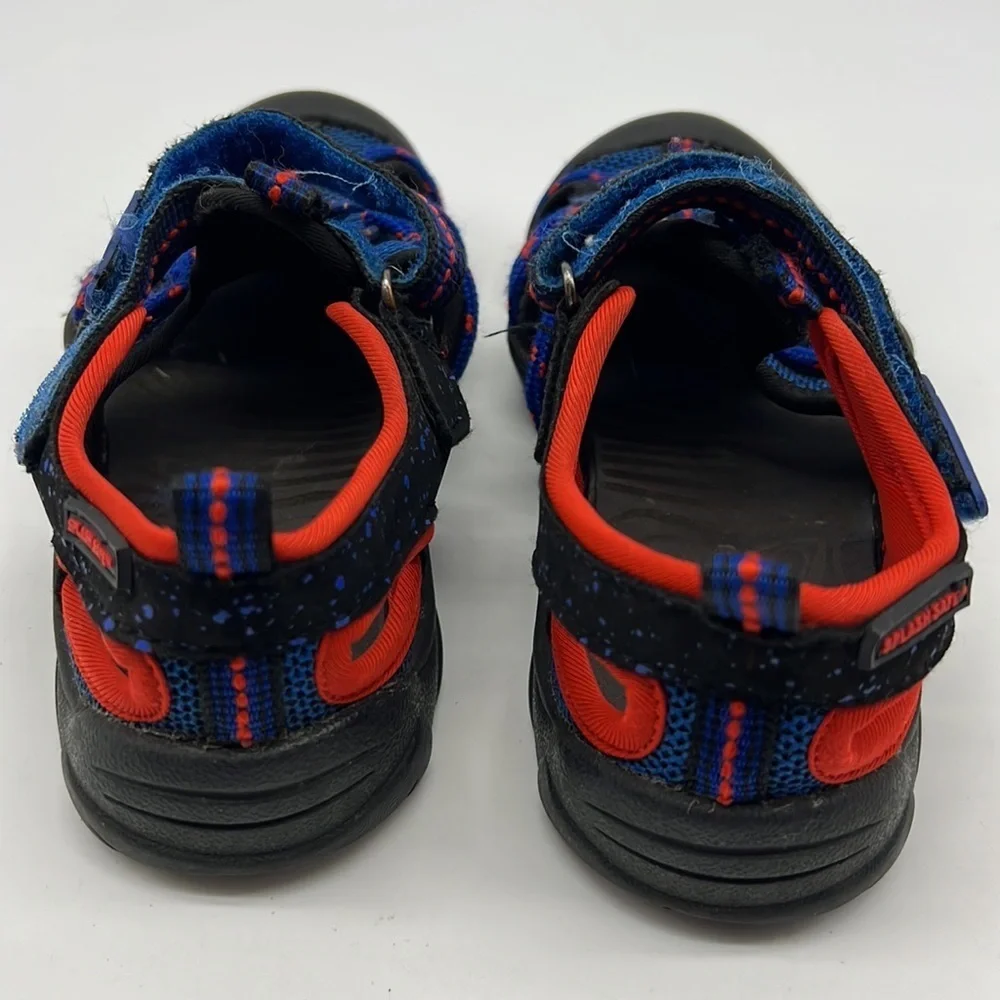 M.A.P. Water Shoes with Closed Toe size 13